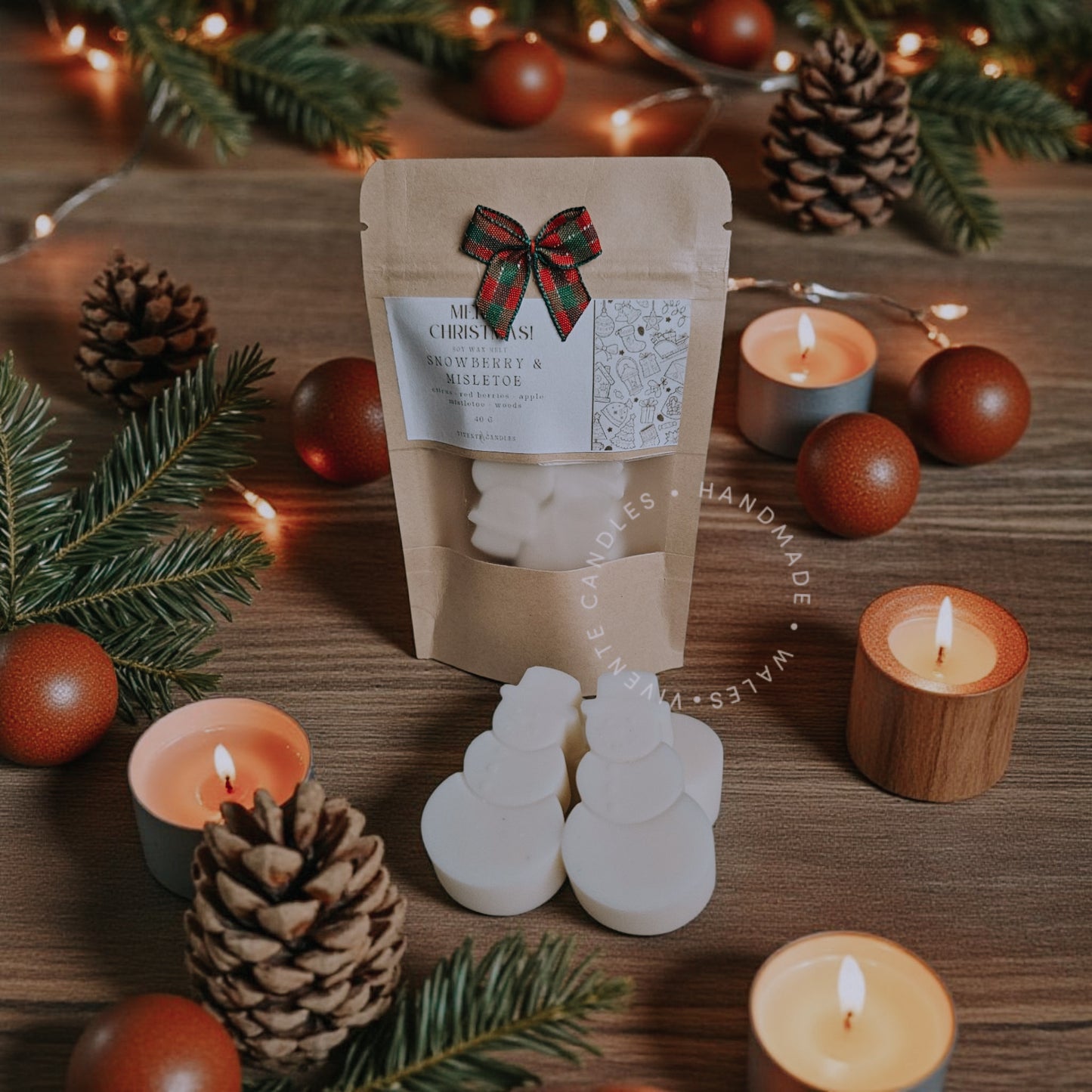Snowberry and Mistletoe Snowman Shaped Wax Melts - 40G