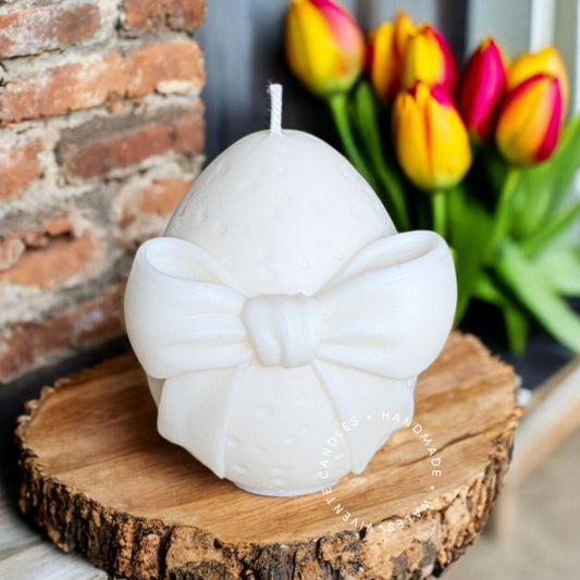 Egg & Bow Decorative Candle